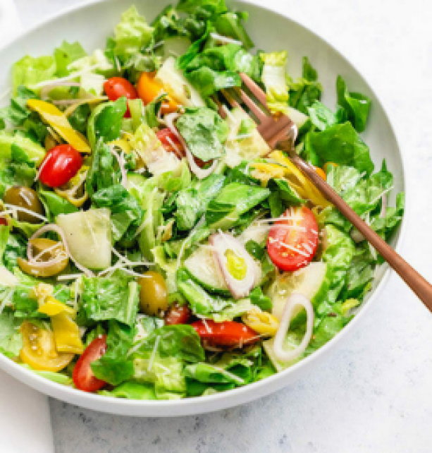 SALAD TRỨNG - Green salad w/ vinegar & Eggs